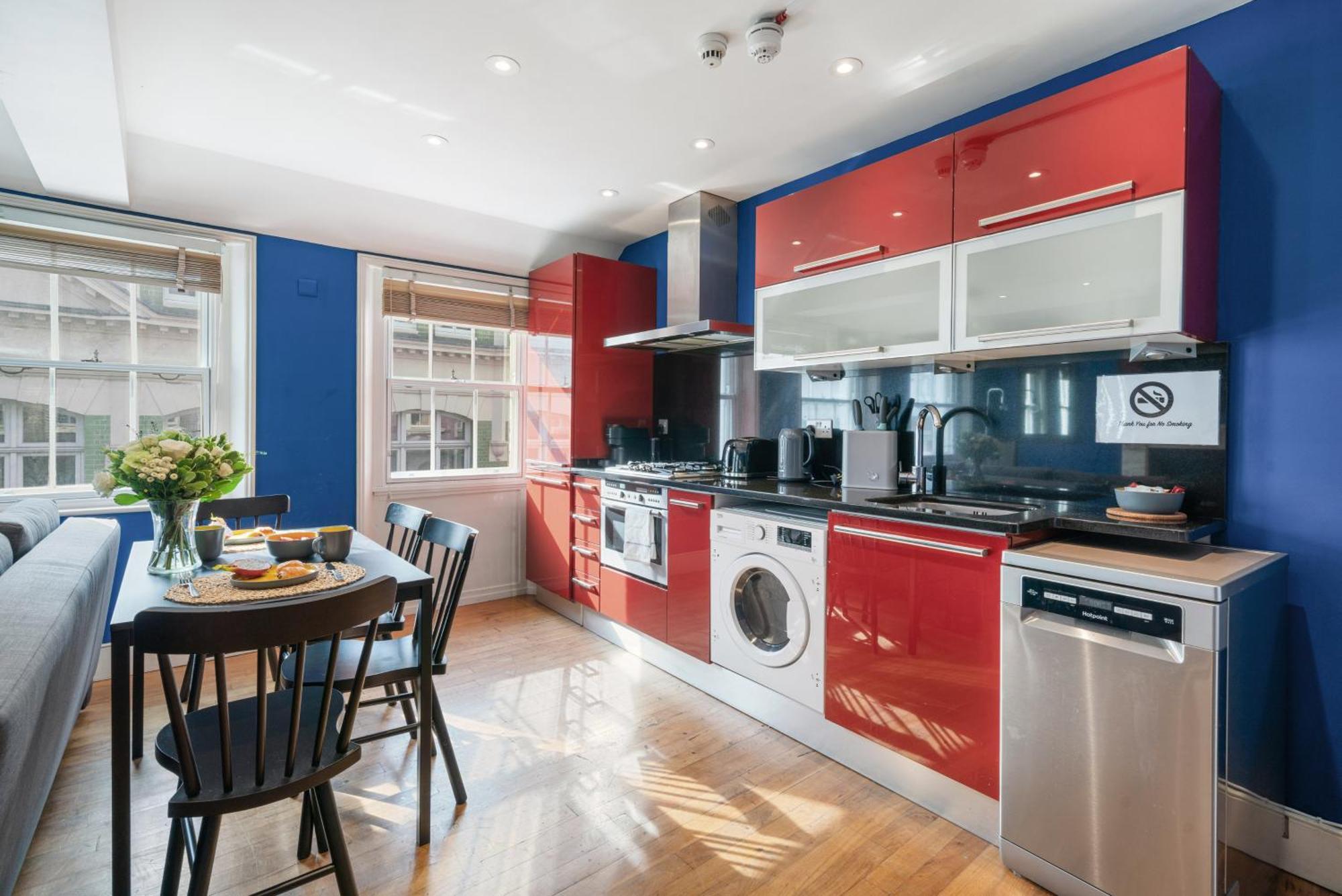 Beautiful One Bedroom Apartment In Soho London Exteriör bild