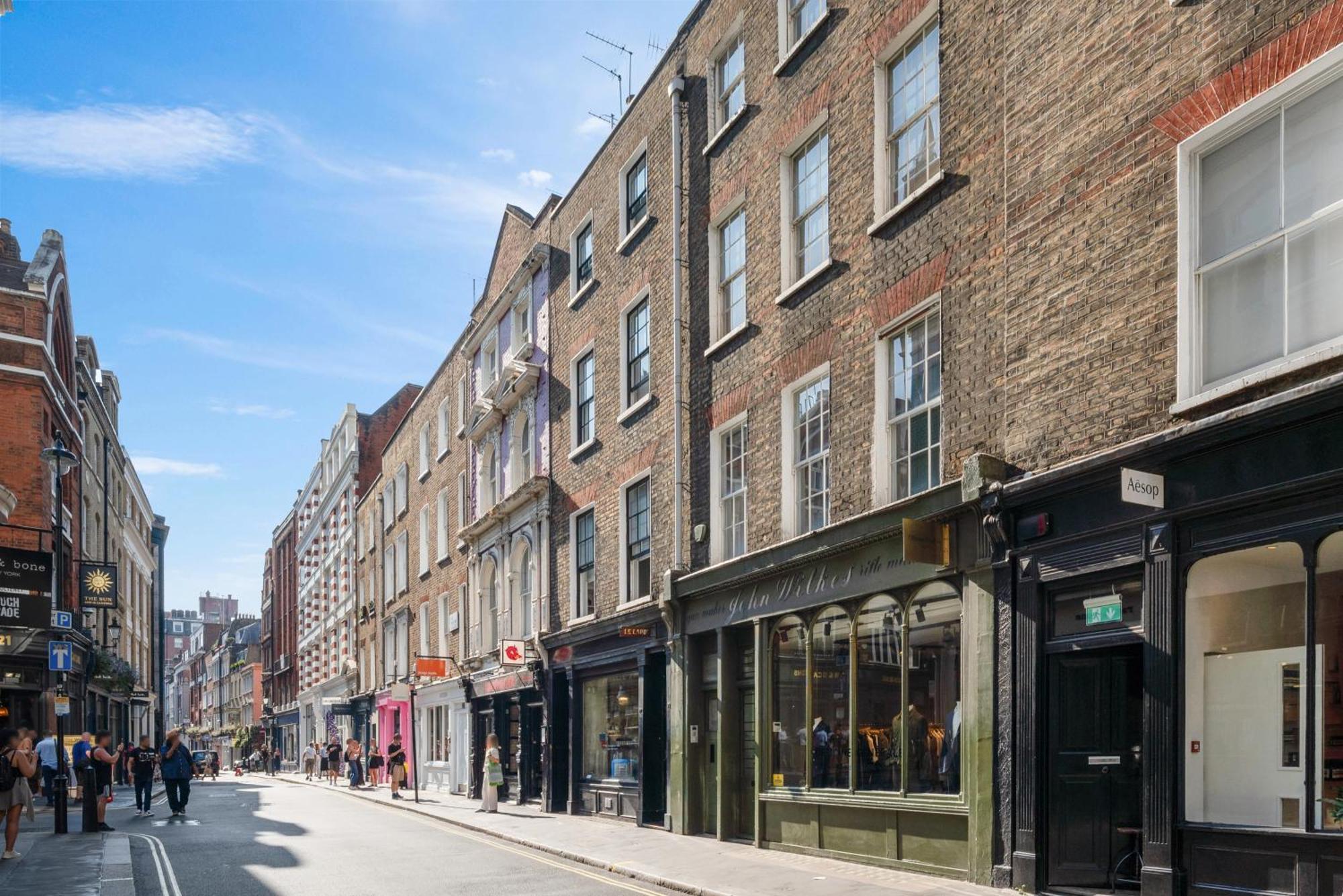Beautiful One Bedroom Apartment In Soho London Exteriör bild